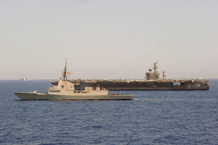 Portaviones &quot;USS Dwight D. Eisenhower&quot; (CVN 69)